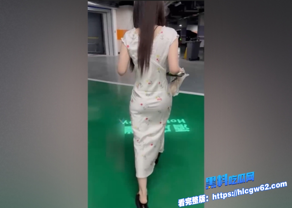 上海身材妖娆台球助教和客户性爱视频曝光闷骚婊子外面穿着碎花裙里面竟然是豹纹内全程对白精彩 8