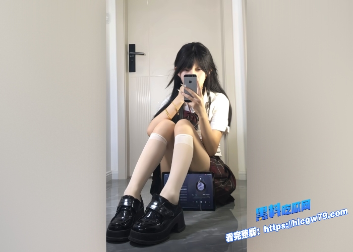 推特百万粉福利姬 困困狗 会员付费视频流出 黑色性感情趣内衣摇摇马自慰诱惑1 推特百万粉福利姬 困困狗 会员付费视频流出 黑色性感情趣内衣摇摇马自慰诱惑1