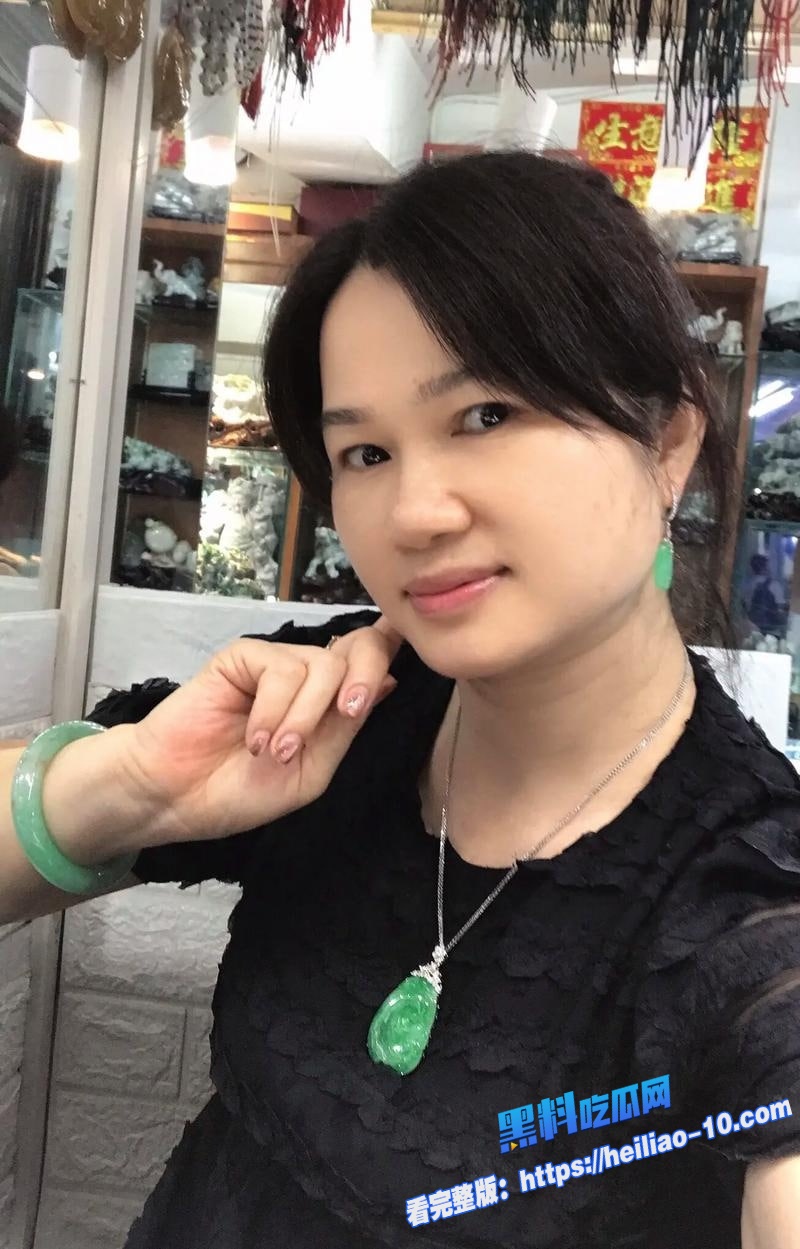 海角乱伦大奶骚姐姐性欲旺盛约炮求操亲生弟弟捏爆巨乳疯狂抽插直接中出内射满溢2