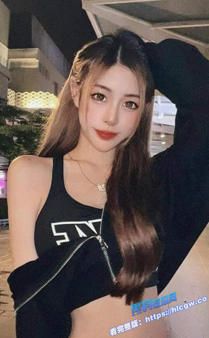 马来西亚高颜值女神 出轨大屌猛男当小三 被正宫发现手撕 将其性爱视频曝光！图1