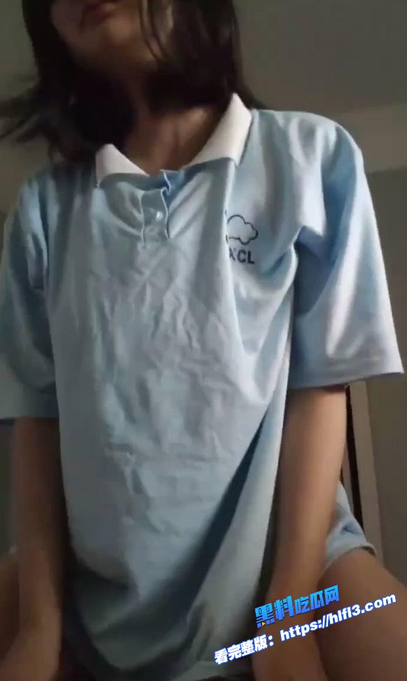 极品高中生嫩妹 被渣男两句话就骗上床 大尺度骑乘性爱视频流出 被无套后入爆操!1 极品高中生嫩妹 被渣男两句话就骗上床 大尺度骑乘性爱视频流出 被无套后入爆操!1