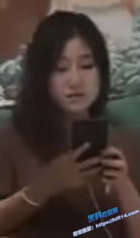 杭州已婚人妻 偷情被老公捉奸在床 被男同事无套猛操高潮不断 视频重磅流出！2