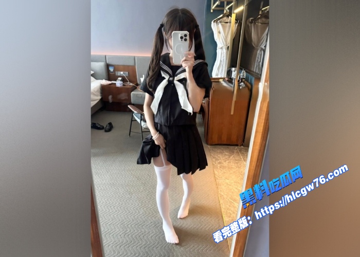 海角乱伦教极品少萝妹妹泡茶教到一半哥哥咸猪手就忍不住了汉服长腿白袜太有感觉连逼都是粉嫩白虎 图1