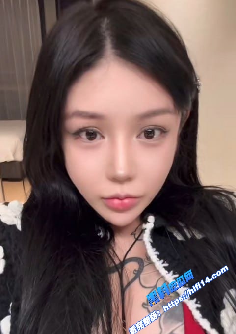 抖音巨乳符文战士 温柔龍 最新视频泄密 之前叫丹妹 被封后再度复出下海伺候金主！图5