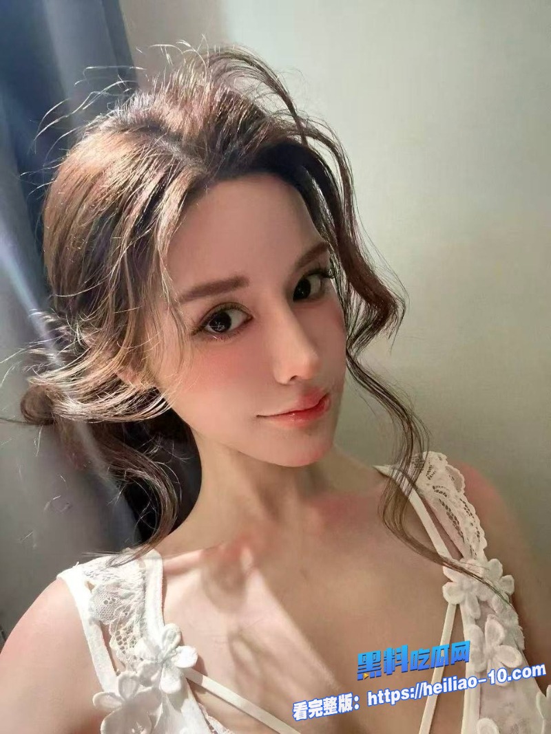 小叔子和寂寞嫂子偷情视频流出 4