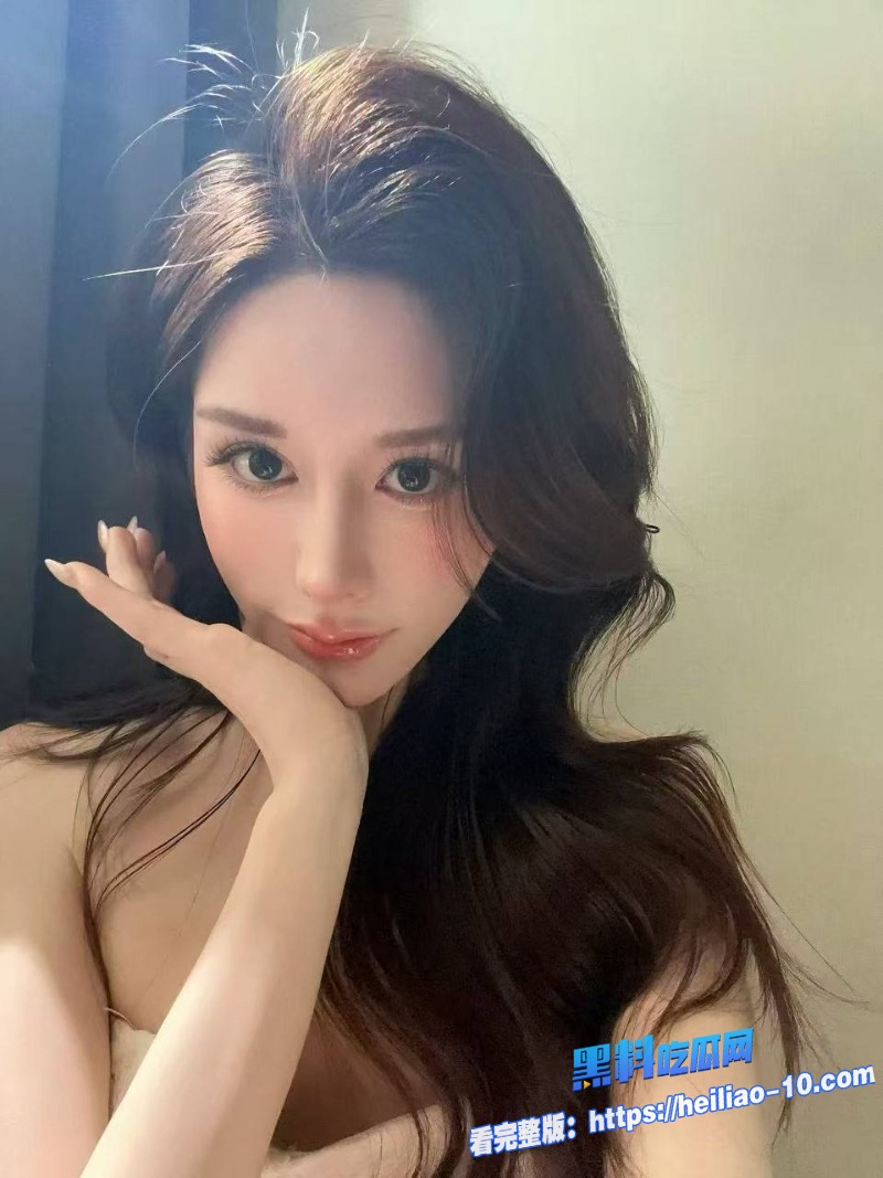 小叔子和寂寞嫂子偷情视频流出 5