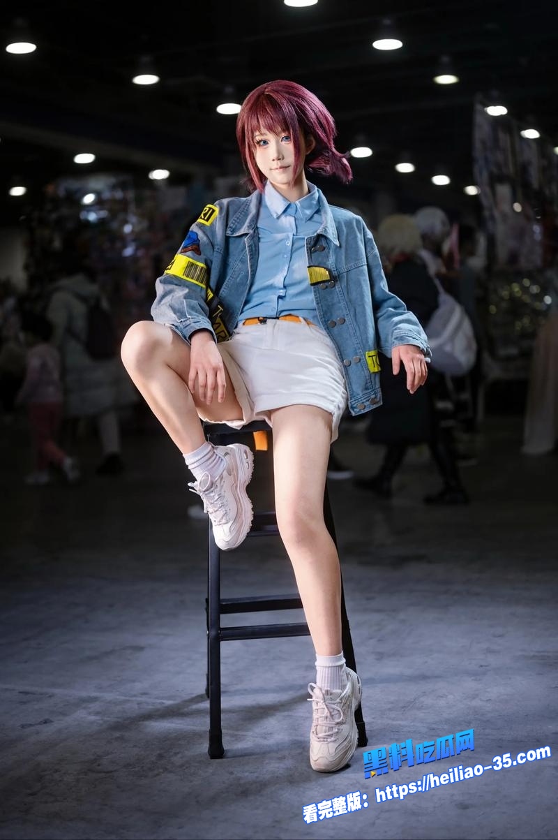 日本cosplayerbunbunCos虚拟主播栞叶琉璃酒店激战视频流出 展现从清纯coser到淫乱母狗的转变5