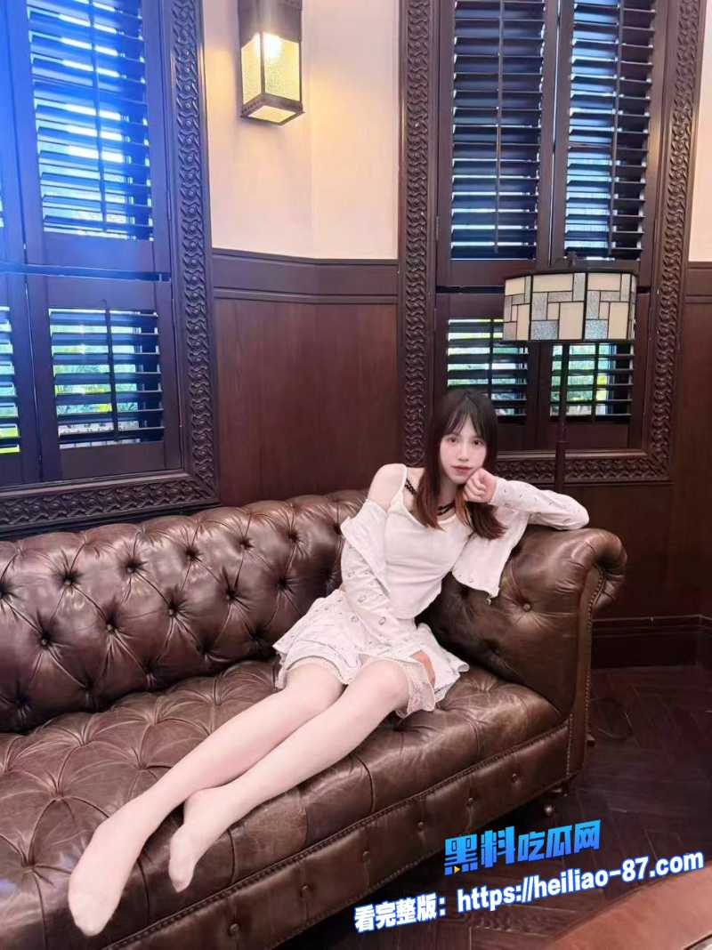 海角乱伦长腿女儿丽丽9