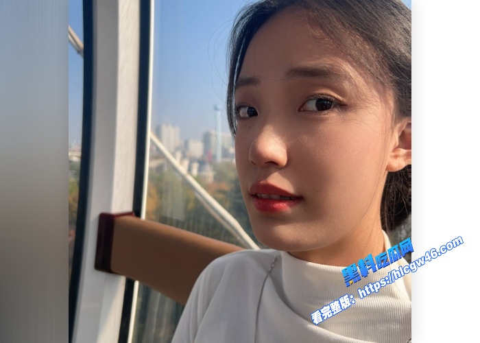 邯郸06年少女张子涵威海外事小浪货喜欢背着男友聊骚偷人后入骚臀被干的啪啪响 图2WH700x500px 邯郸06年少女张子涵威海外事小浪货喜欢背着男友聊骚偷人后入骚臀被干的啪啪响 图2WH700x500px