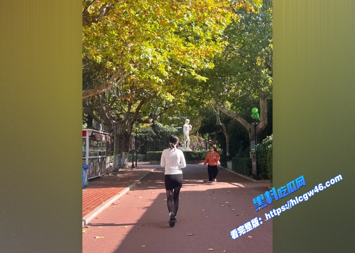 邯郸06年少女张子涵威海外事小浪货喜欢背着男友聊骚偷人后入骚臀被干的啪啪响 图4WH700x500px 邯郸06年少女张子涵威海外事小浪货喜欢背着男友聊骚偷人后入骚臀被干的啪啪响 图4WH700x500px
