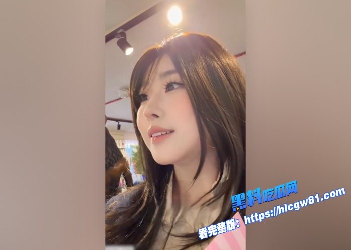 推特百万网黄博主噗噗pupuwaifu9月最新作品街头挑战第二期抛出iPhone17ProMax的超级奖励跳跳糖口交无套后入无比享受 图5 推特百万网黄博主噗噗pupuwaifu9月最新作品街头挑战第二期抛出iPhone17ProMax的超级奖励跳跳糖口交无套后入无比享受 图5
