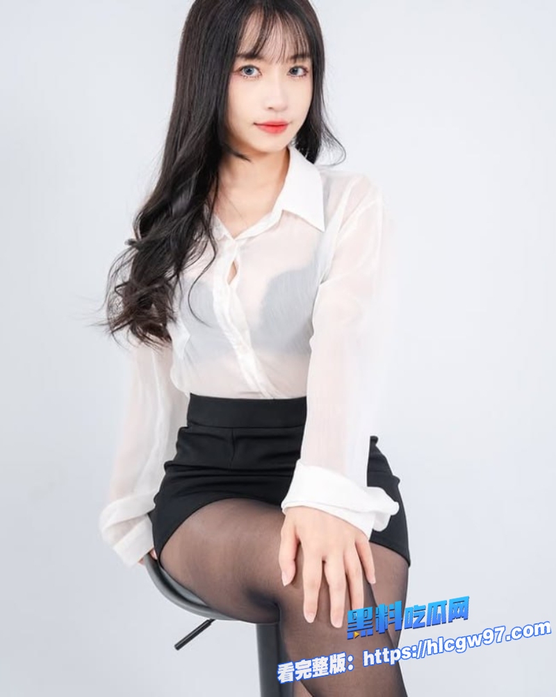 台湾顶流女优苏畅新作私拍花絮巨乳护士惨遭变态医生口球调教 2