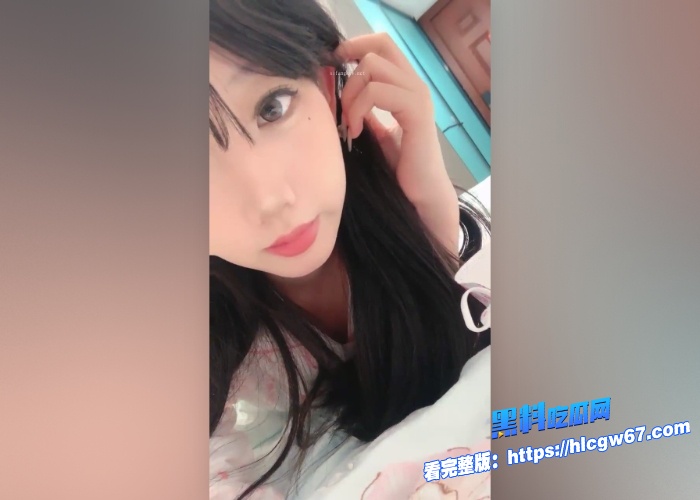 超美仙气校花闻闻酱纯欲系天使脸孔大尺度视频流出萌萌的超可爱的大眼萝莉超白嫩皮肤真正的蜜桃臀稍微有点肉感 3 超美仙气校花闻闻酱纯欲系天使脸孔大尺度视频流出萌萌的超可爱的大眼萝莉超白嫩皮肤真正的蜜桃臀稍微有点肉感 3