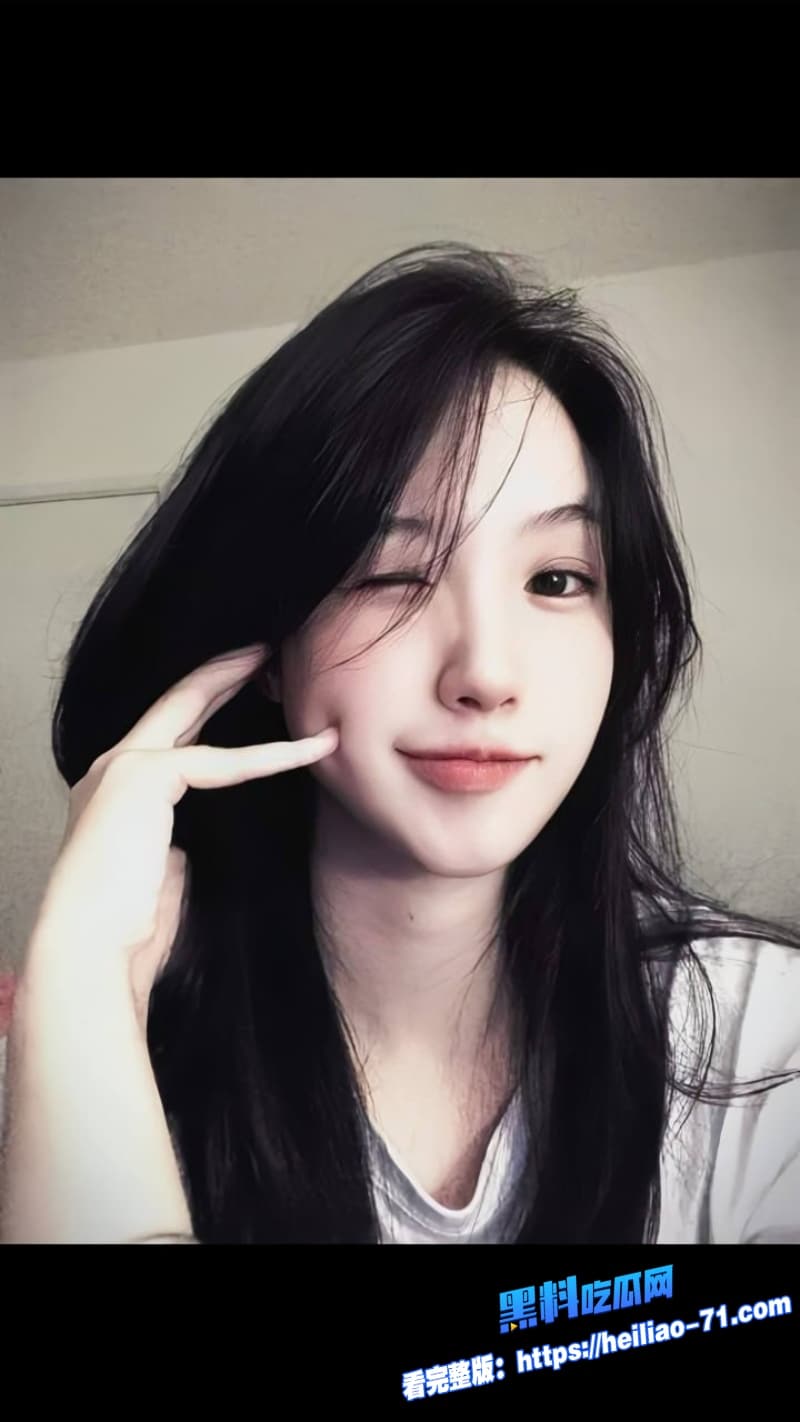 推特网黄Starluck被爆出轨抖音扒出有男友和碳水王子合拍视频直接全网炸锅21