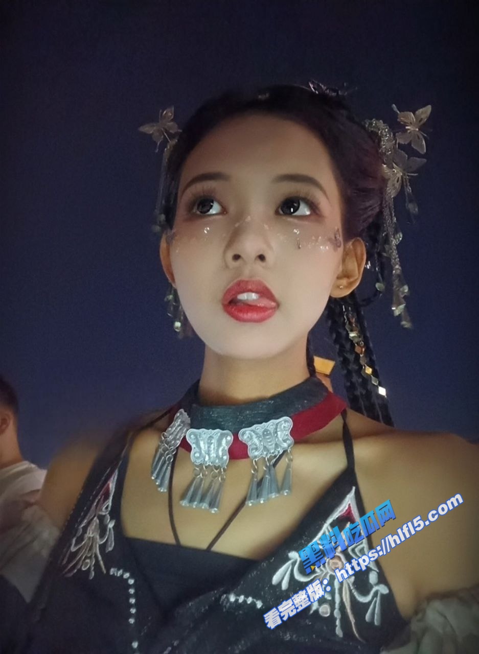 黑皮女大学生与男友性爱自拍 画质清晰 女主身材超好 主打真实 难得佳作！1