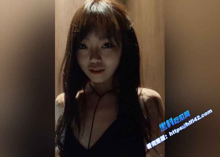 推特清纯少女 彤彤乖 逼脸同框极品颜值 户外刺激人前露出 跳蛋自慰高潮5