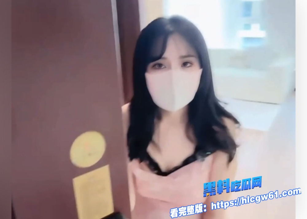 极品颜值女老师肉偿房租爆乳诱惑好色男房东主动口交吞精被各种姿势猛插高潮华伦天奴配黑丝爽翻 7