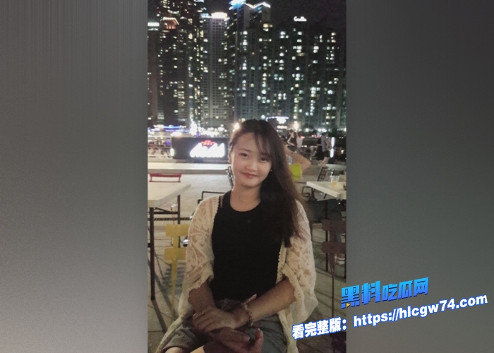 高颜值幼师和前男友啪啪视频云盘泄密老师的外面下隐藏的是一颗骚当的心被男友疯狂打桩操的淫水留了一床 2