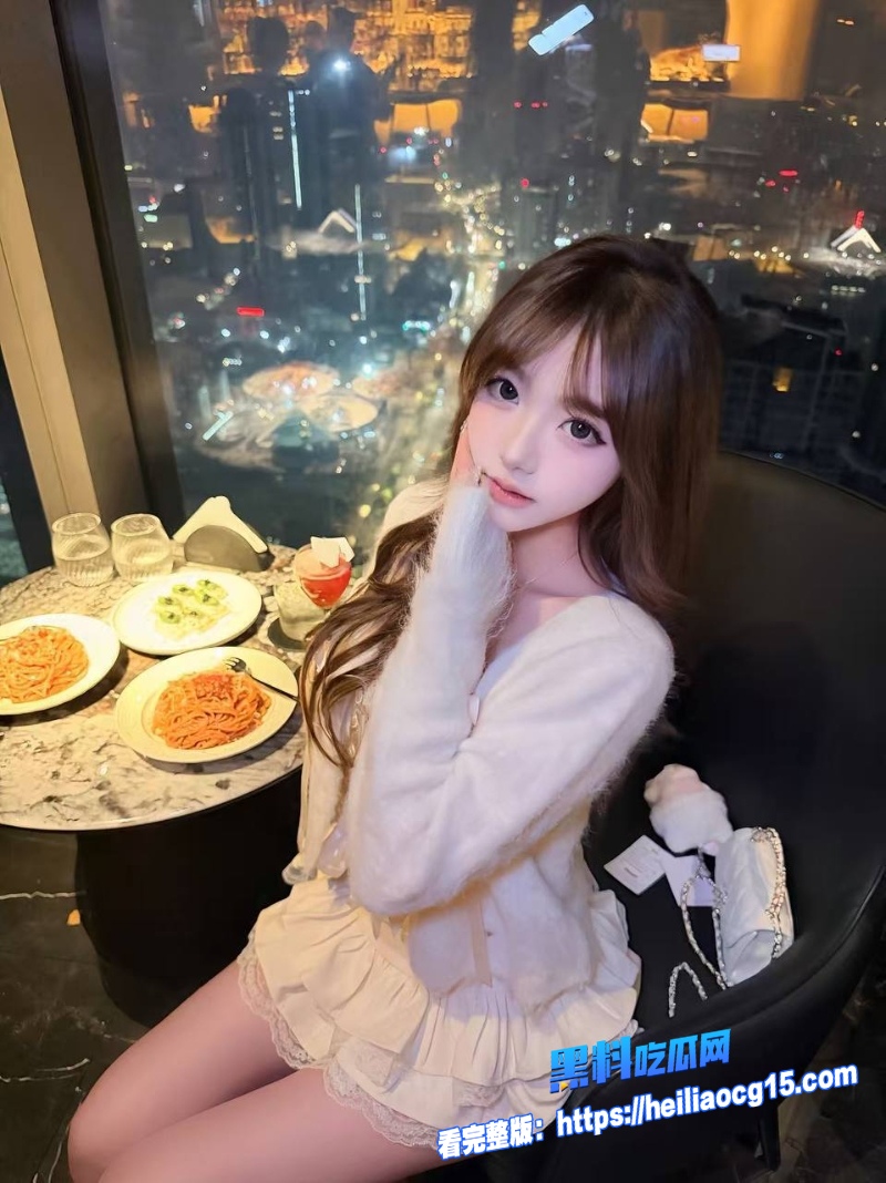 高颜值精神小妹1