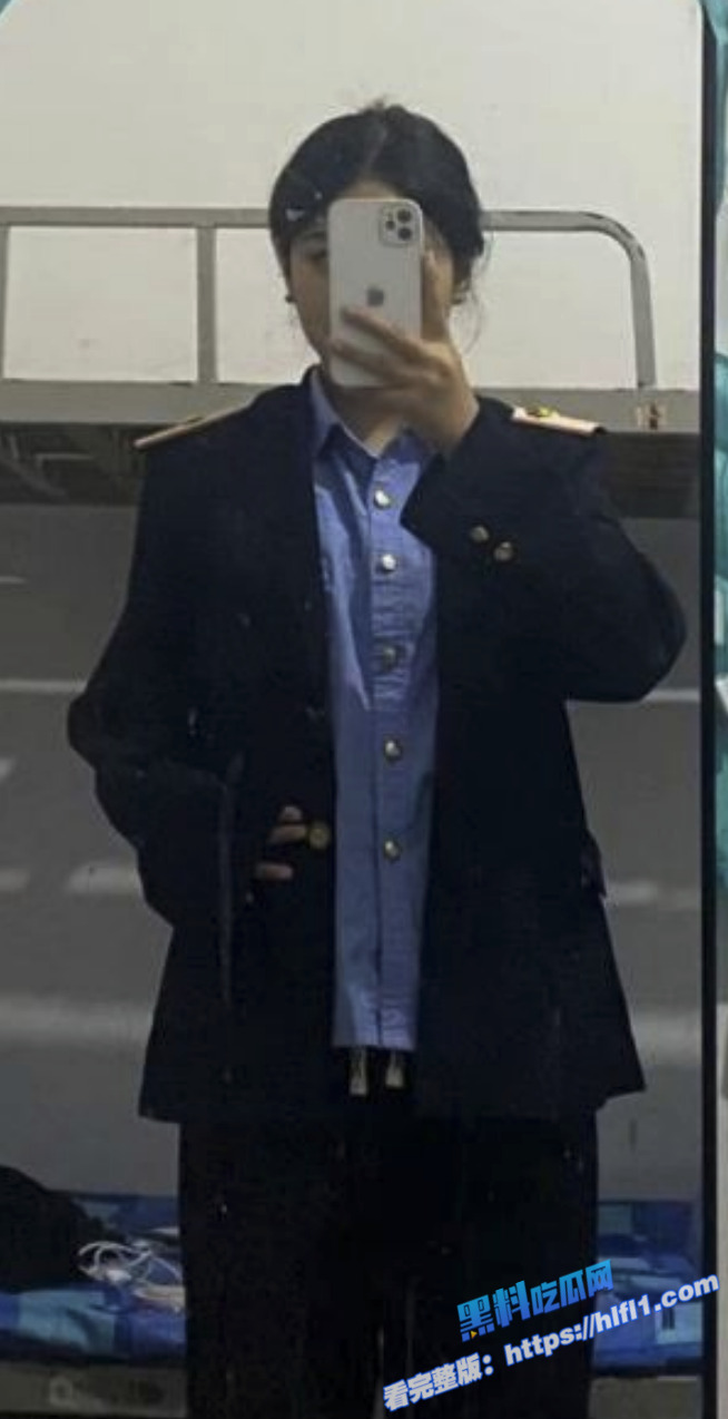 太原铁路局 徐慧 套着眼罩偷拍调教母狗 别看这母狗胖 逼是真的紧 抬着双腿猛操!3 太原铁路局 徐慧 套着眼罩偷拍调教母狗 别看这母狗胖 逼是真的紧 抬着双腿猛操!3