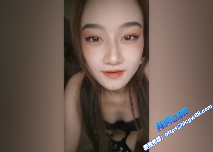 瓜友投稿 这个熟女是我前段时间在推特聊骚约到的看着不像快五十岁的吧样子吧保养的也很好骚穴护理的比30岁的少妇都嫩图1 瓜友投稿 这个熟女是我前段时间在推特聊骚约到的看着不像快五十岁的吧样子吧保养的也很好骚穴护理的比30岁的少妇都嫩图1