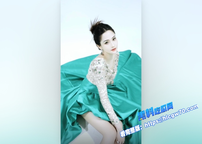 上海戏剧学院蓝心妍下海全裸性爱视频完整版高颜值的同时竟然还有两颗顶级挺拔的巨乳还得是明星的身材好看 图6