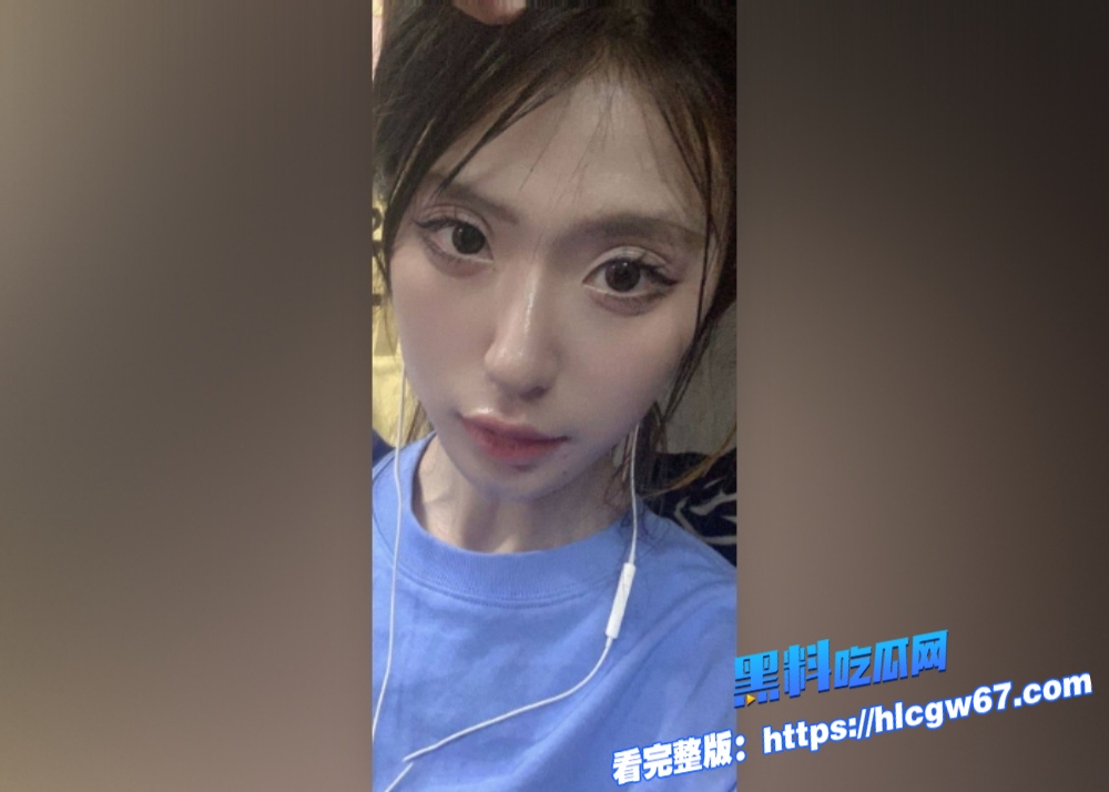 在校清纯女大学生 性爱视频被渣男曝光 露脸口交大屌 对镜后入蜜穴 把渣男放心里 渣男把她放网上图10 在校清纯女大学生 性爱视频被渣男曝光 露脸口交大屌 对镜后入蜜穴 把渣男放心里 渣男把她放网上图10