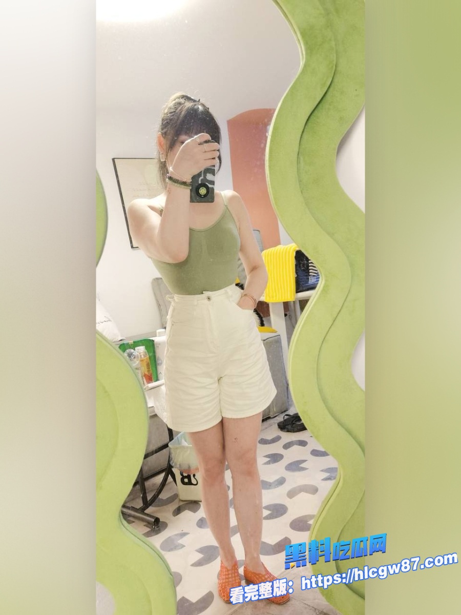 广东中山的肥臀骚货哆咪 2 广东中山的肥臀骚货哆咪 2