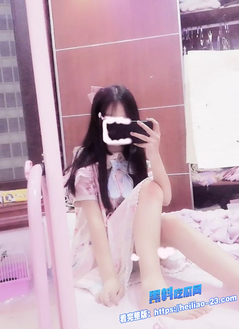 推特福利姬幼幼酱白丝JK学生服cos新作火爆上线3
