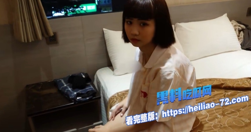 橘子大神酒店约炮粉嫩短发学妹百褶裙萝莉主动张腿求插太会玩1