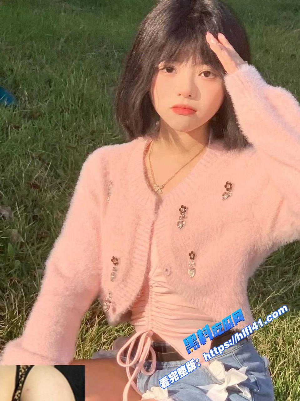 海南高三小萝莉李月被富二代男友包养做爱视频曝光露脸口交超认真 骚穴粉嫩带上狗链调教 图4