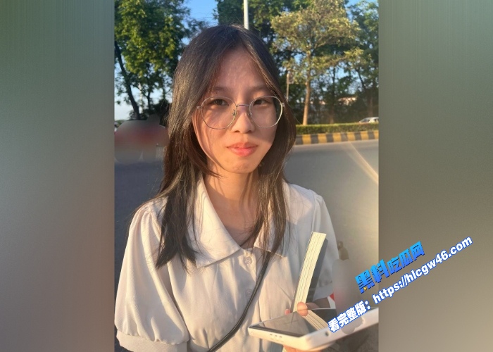 眼镜学生妹采花小盗全套资源整理好的资源百看不厌 喜欢JK学生妹调教的进 图1WH700x500px