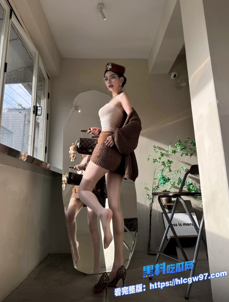 武汉小杨哥最新女主合集流出 4