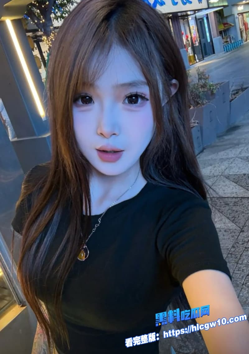 陈美娇2.0版精神小妹直播回放流出化身纹身黑丝小太妹口交男友女上位骑乘的表情骚到飞起1 陈美娇2.0版精神小妹直播回放流出化身纹身黑丝小太妹口交男友女上位骑乘的表情骚到飞起1
