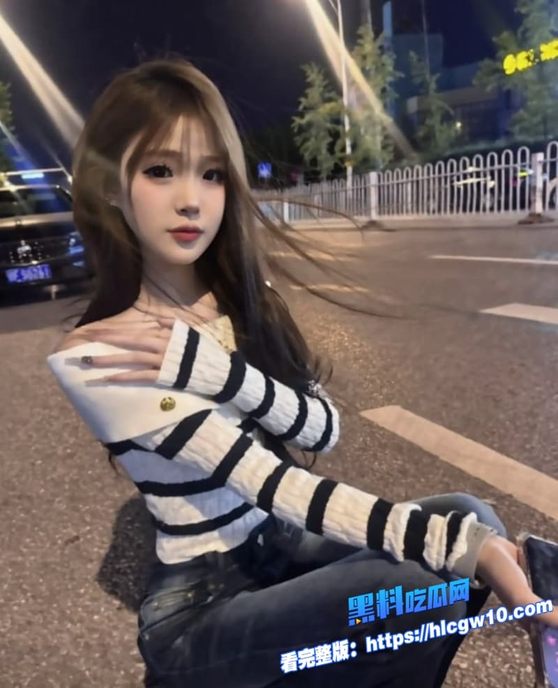 陈美娇2.0版精神小妹直播回放流出化身纹身黑丝小太妹口交男友女上位骑乘的表情骚到飞起4 陈美娇2.0版精神小妹直播回放流出化身纹身黑丝小太妹口交男友女上位骑乘的表情骚到飞起4