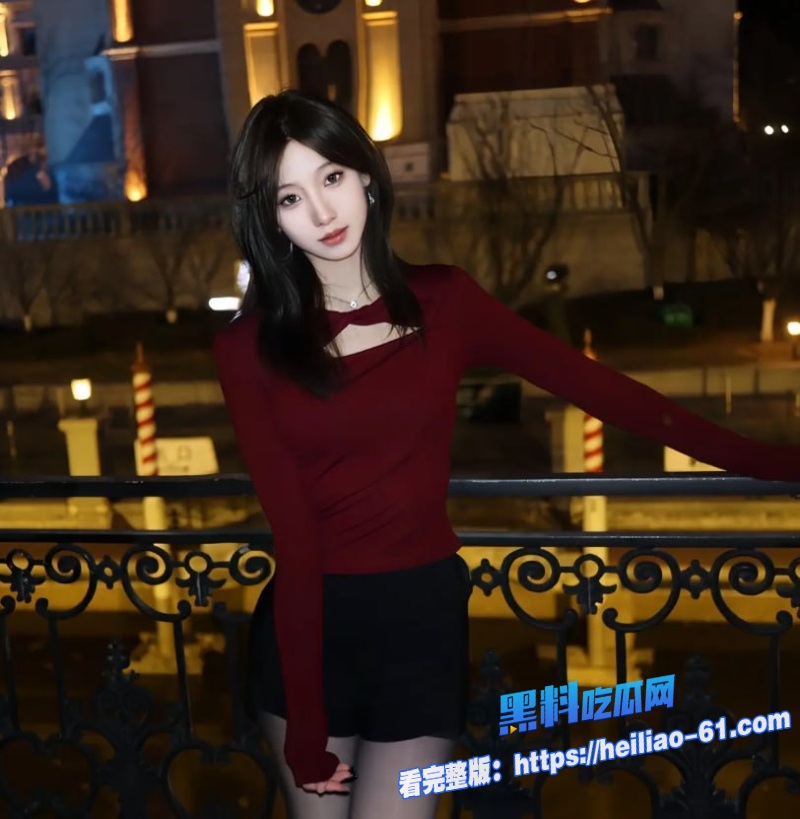 大神约炮四个巨乳女神上演激情4p全程轮番骑乘榨精 5 大神约炮四个巨乳女神上演激情4p全程轮番骑乘榨精 5