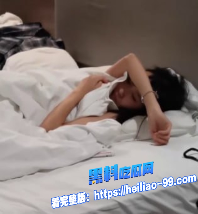 重庆理工大学牙套妹陈雨锶4