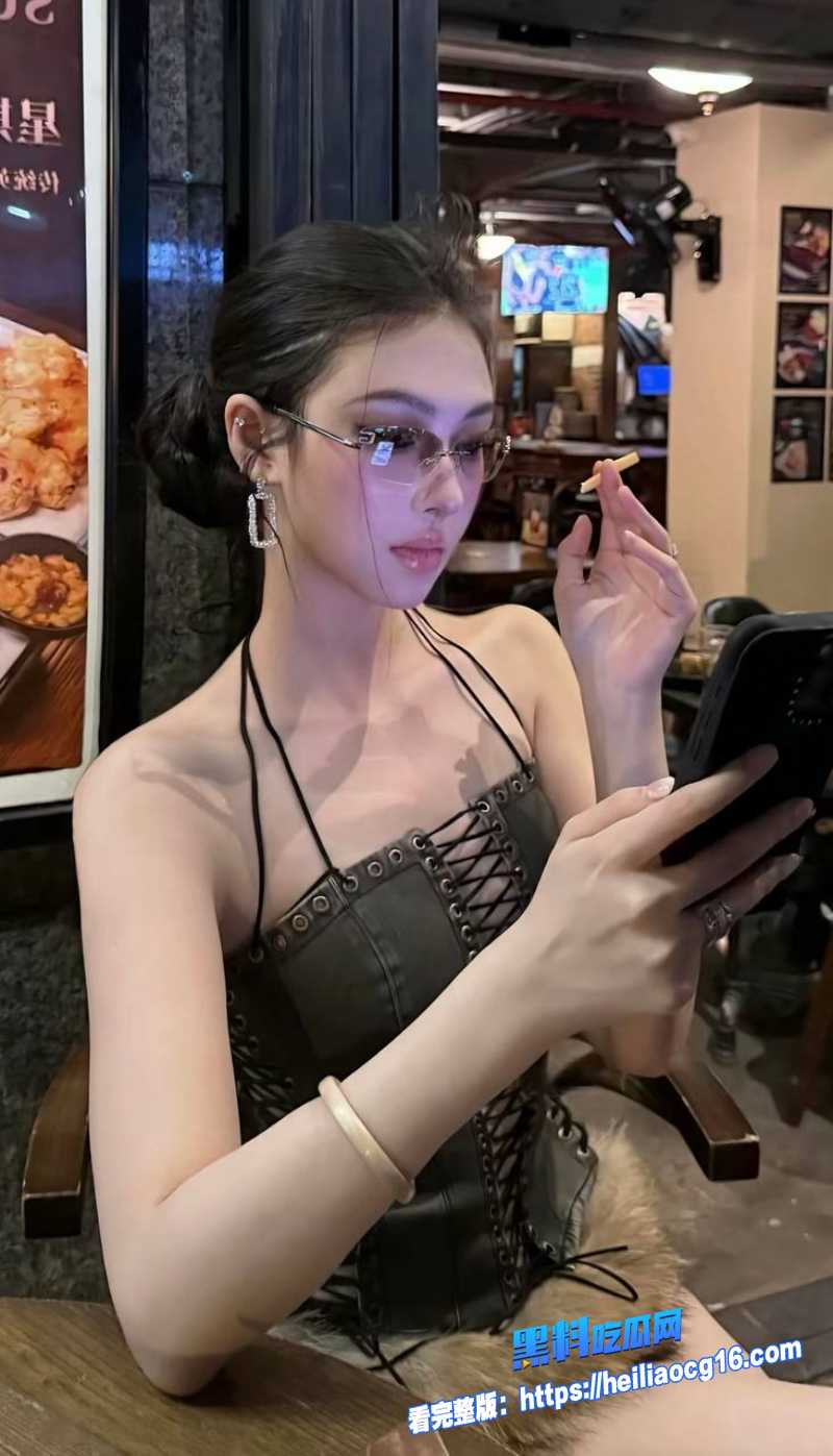 抖音网红杨洁4