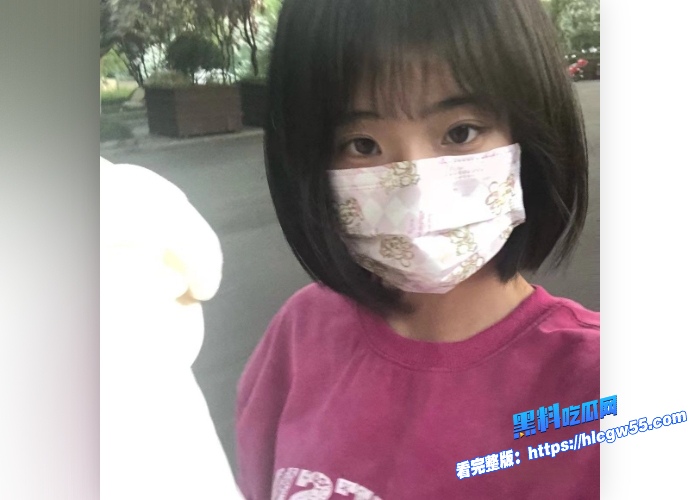 山西运城反差学生妹陈茹茹淫荡穿着学生装啪啪视频流出化身榨精魅魔口交一顿乱吸令人大开眼界 图9WH700x500px