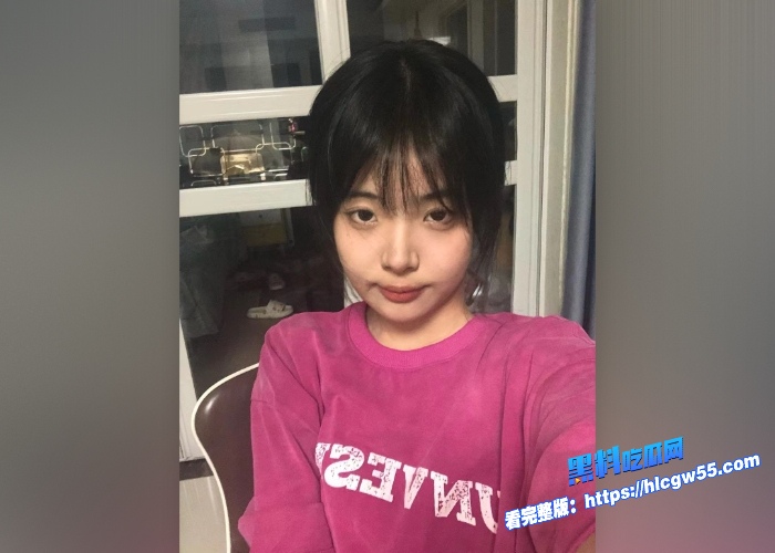 山西运城反差学生妹陈茹茹淫荡穿着学生装啪啪视频流出化身榨精魅魔口交一顿乱吸令人大开眼界 图16WH700x500px