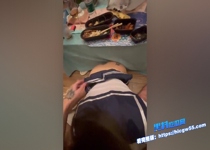 山西运城反差学生妹陈茹茹淫荡穿着学生装啪啪视频流出化身榨精魅魔口交一顿乱吸令人大开眼界 图21WH700x500px
