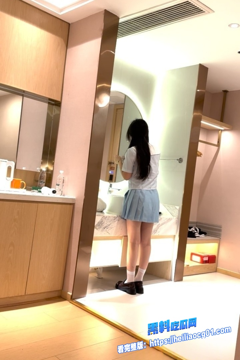 景德镇双马尾萝莉李佳昔5