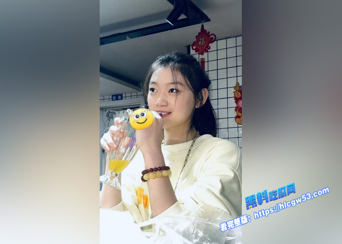 沈阳师范舞蹈系反差学生妹 酒店不雅私拍流出 清纯美女被调教成小母狗 肥美嫩穴被大屌疯狂蹂躏1