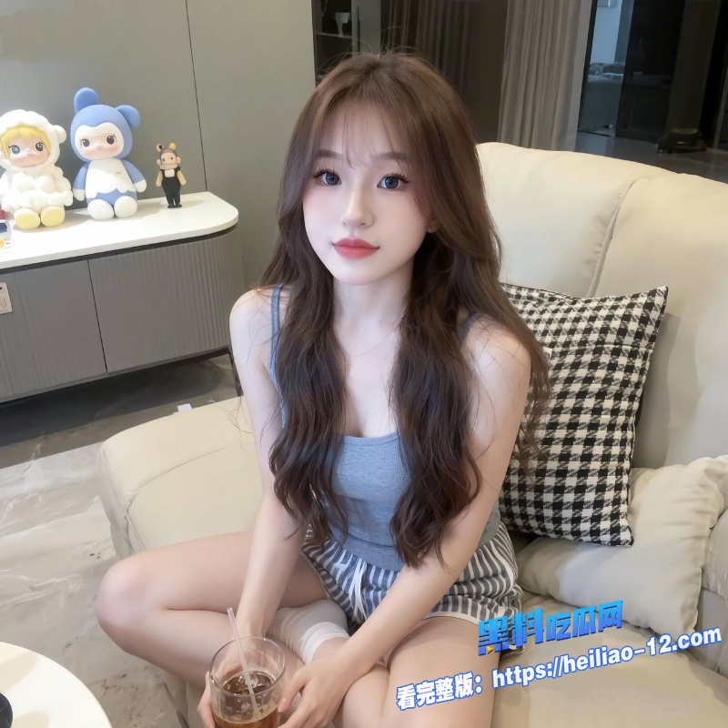 重庆财经学院校花李佳怡私密视频炸裂流出 5 重庆财经学院校花李佳怡私密视频炸裂流出 5