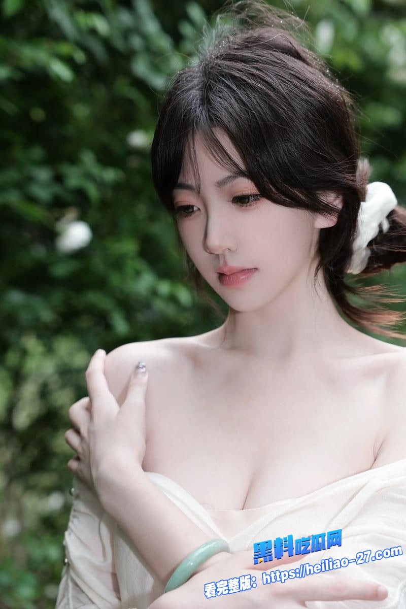 抖音风AV混剪炸裂来袭包臀裙黑丝超绝搭配永不落幕合集1 抖音风AV混剪炸裂来袭包臀裙黑丝超绝搭配永不落幕合集1