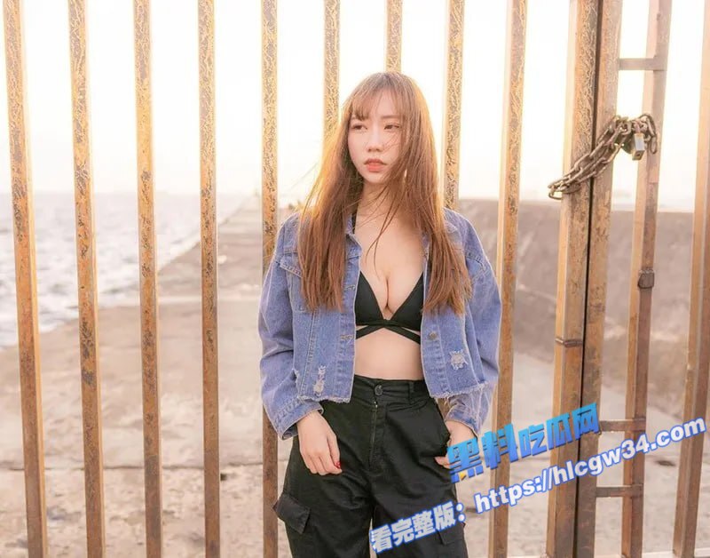 32万粉丝巨乳网红 芷涵 被男友曝光大量私密照和视频 洗澡时美妙酮体 被一览无余44