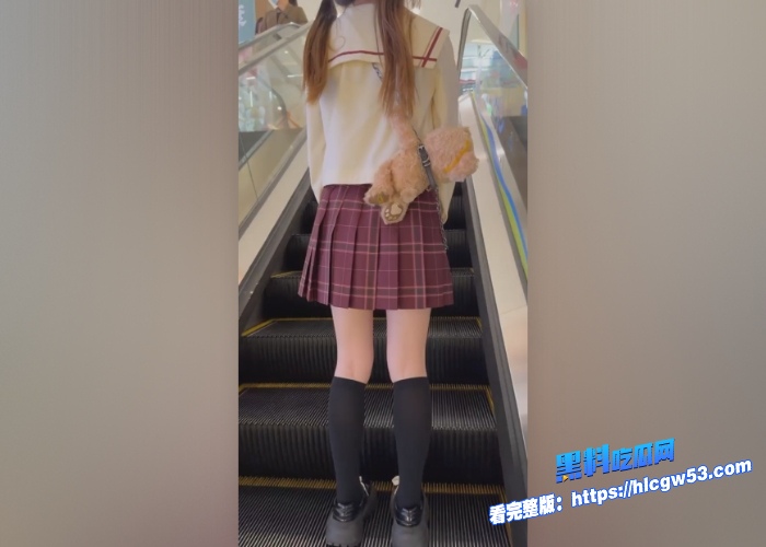 超可爱jk服女友和男友在家自拍做爱视频淫湿的小穴被炽热的肉棒疯狂抽插娇喘连连 图1WH700x500px 超可爱jk服女友和男友在家自拍做爱视频淫湿的小穴被炽热的肉棒疯狂抽插娇喘连连 图1WH700x500px