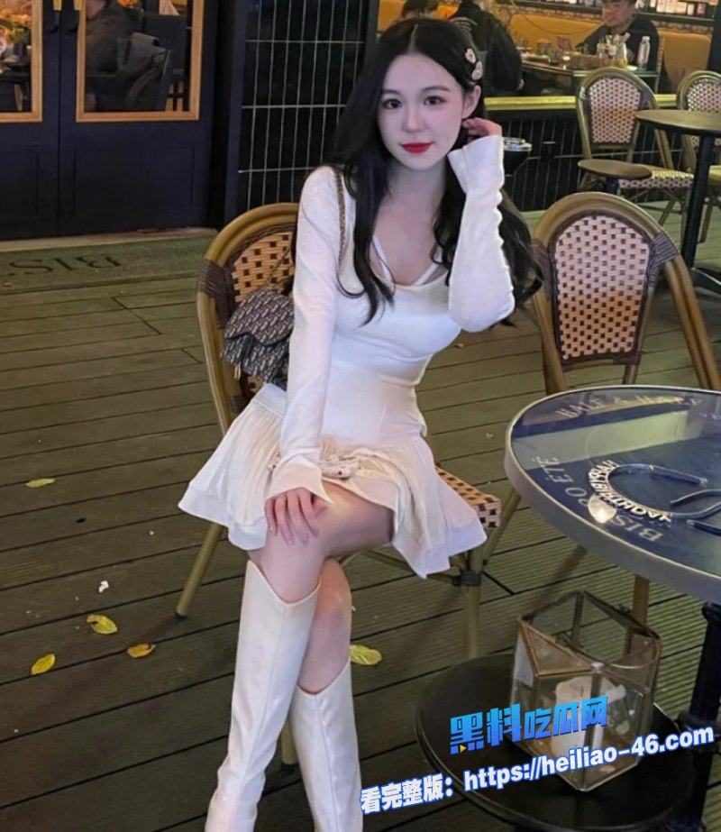 角乱伦哥哥不顾妹妹反对强上意识到乱伦违背人伦却无力反抗2 角乱伦哥哥不顾妹妹反对强上意识到乱伦违背人伦却无力反抗2
