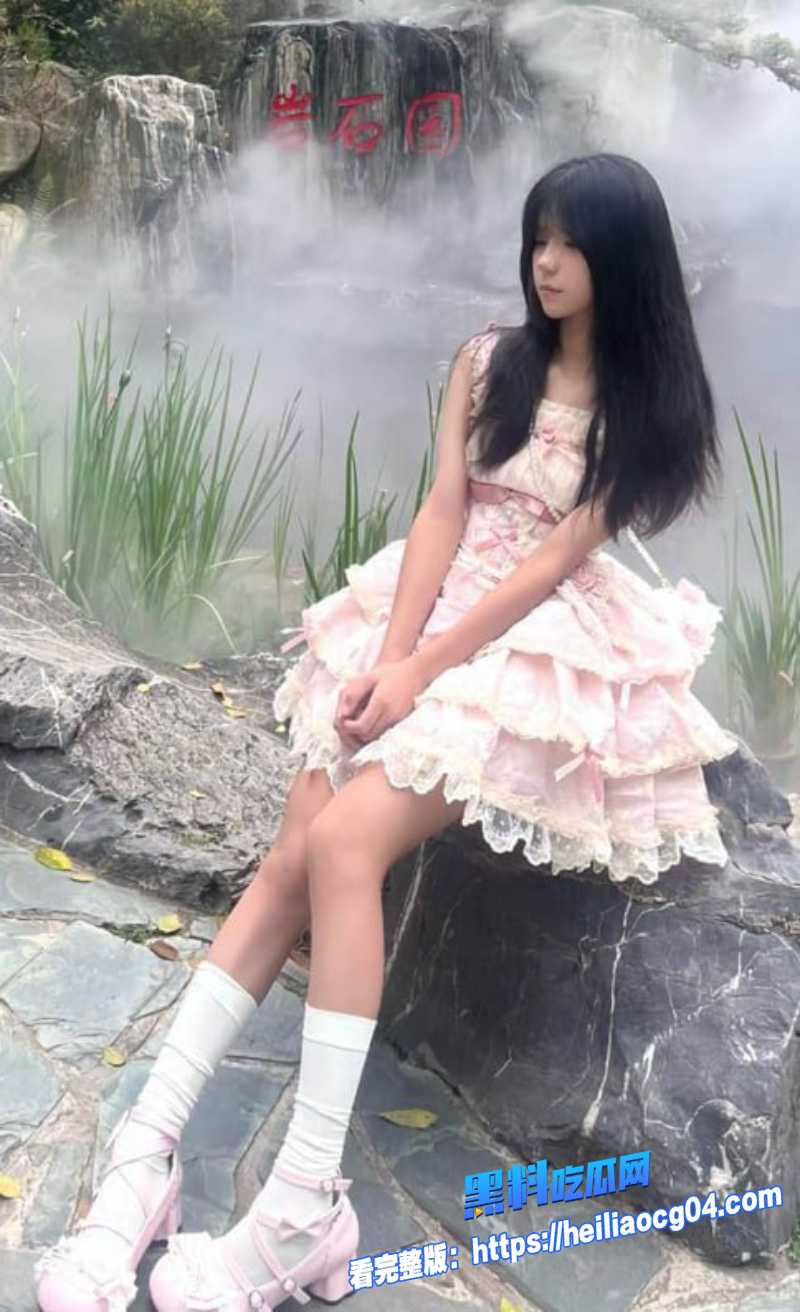女大学生马丹妮1