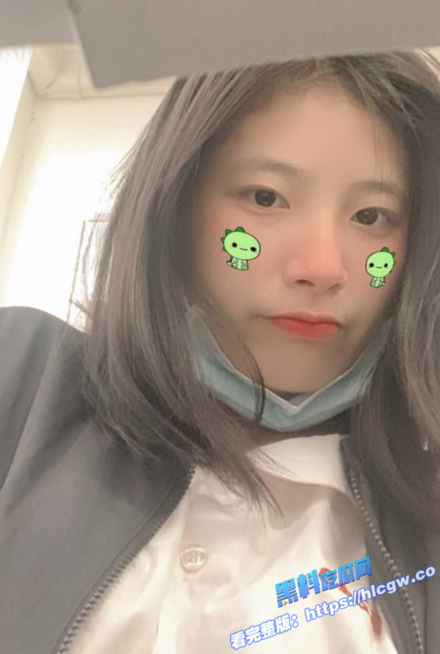 台湾大学生母狗 萱儿 自拍调教狗爬展示 双穴特写 高冷气质如此下贱 简直让人目瞪口呆！图2